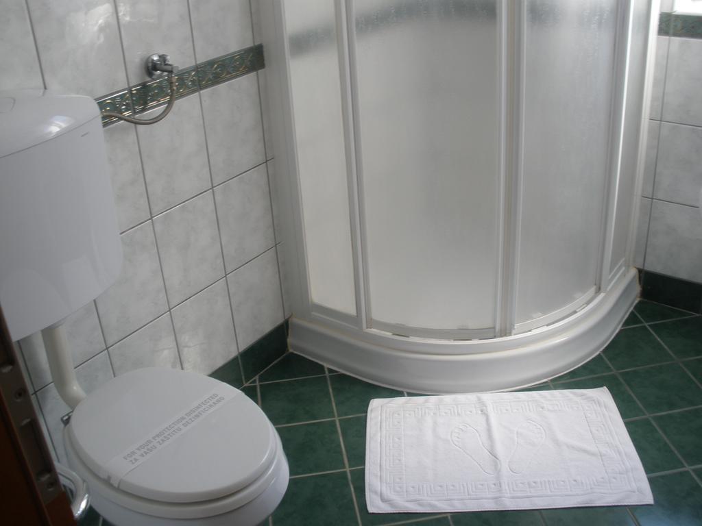 Family Apartments Suzi Rovinj Bilik gambar