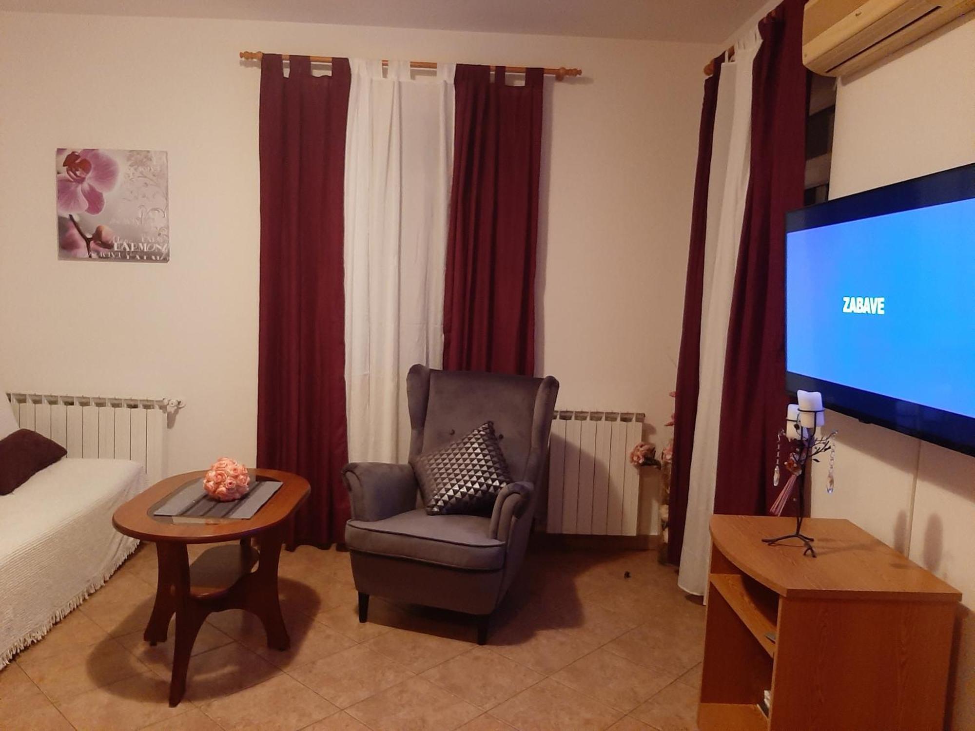 Family Apartments Suzi Rovinj Luaran gambar