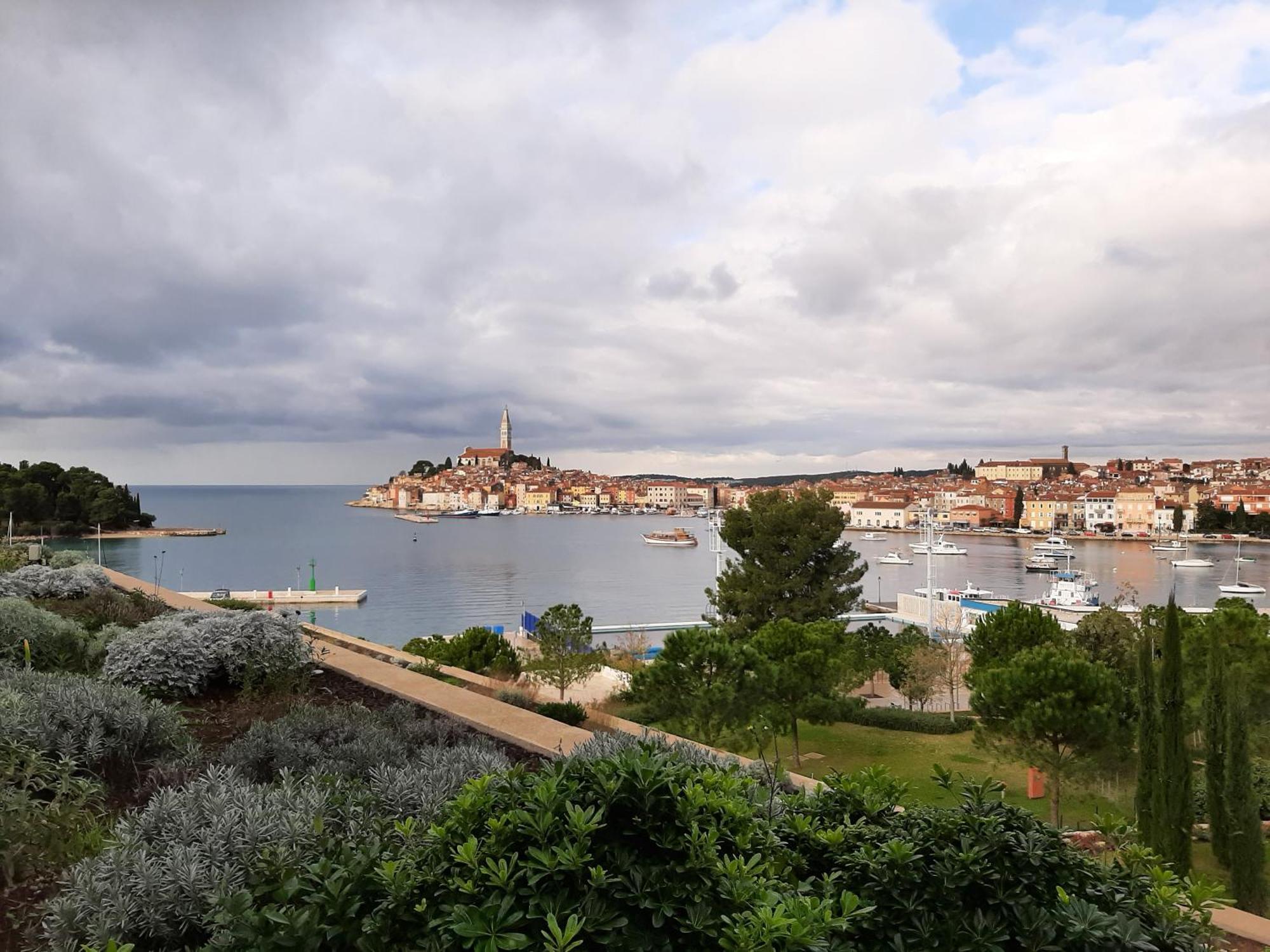 Family Apartments Suzi Rovinj Luaran gambar