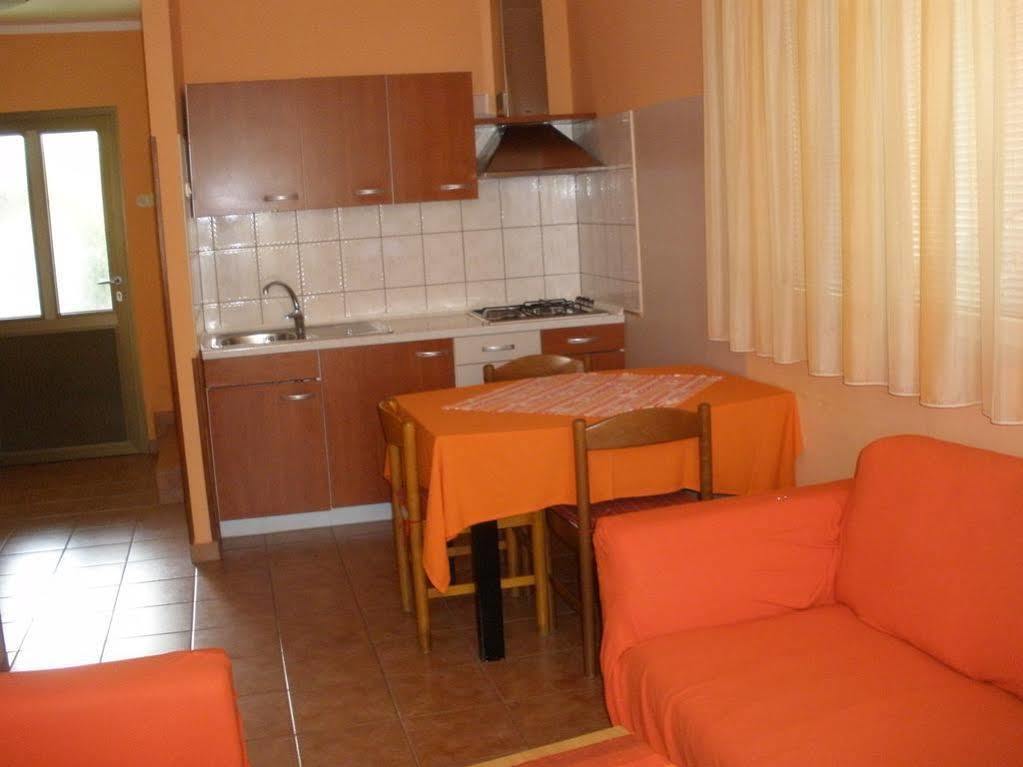 Family Apartments Suzi Rovinj Luaran gambar