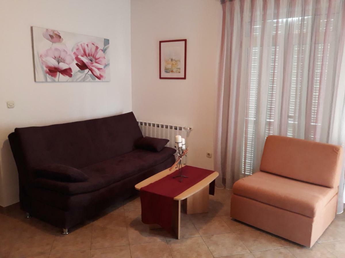 Family Apartments Suzi Rovinj Luaran gambar